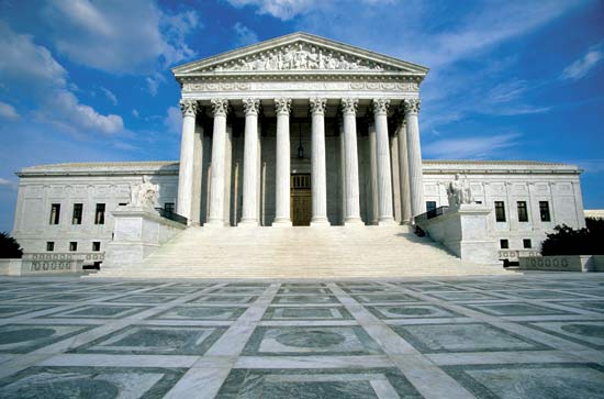 Photo of U.S. Supreme Court building